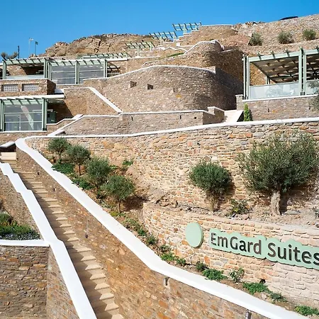 Emgard 4*