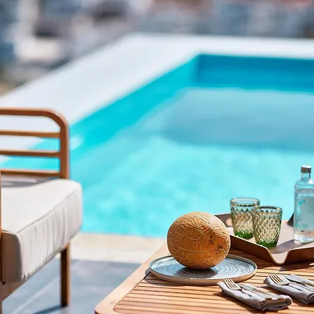 Aparthotel Emgard Kythnos