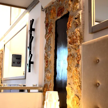 Lägenhetshotell Emgard Kithnos