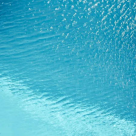 Lägenhetshotell Emgard 4*