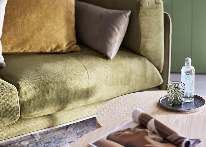 מלון דירות Emgard